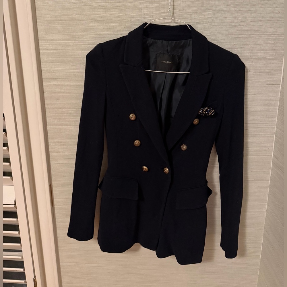 LeShop BLACK Navy Blazer with gold buttons and pocket square